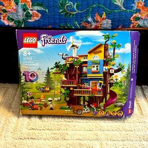 Lego Friends Friendship Treehouse